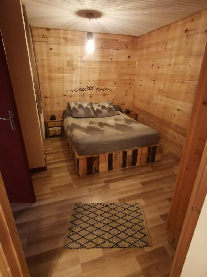 Gite Ha-Py Chalet Campan Εξωτερικό φωτογραφία